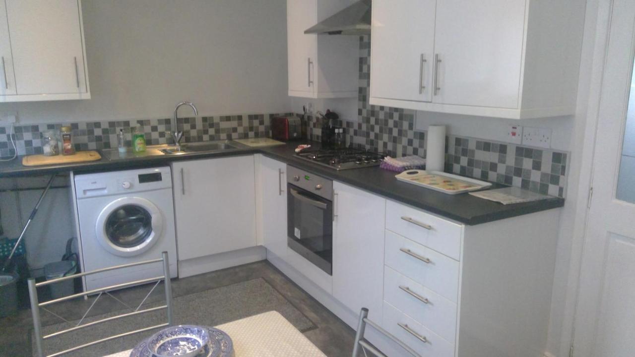 Delightful House With Big Ambitions Apartment Leigh  Luaran gambar